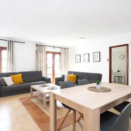 Holiday home Vv Lopemar